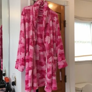 Sonoma Pink Camo Robe